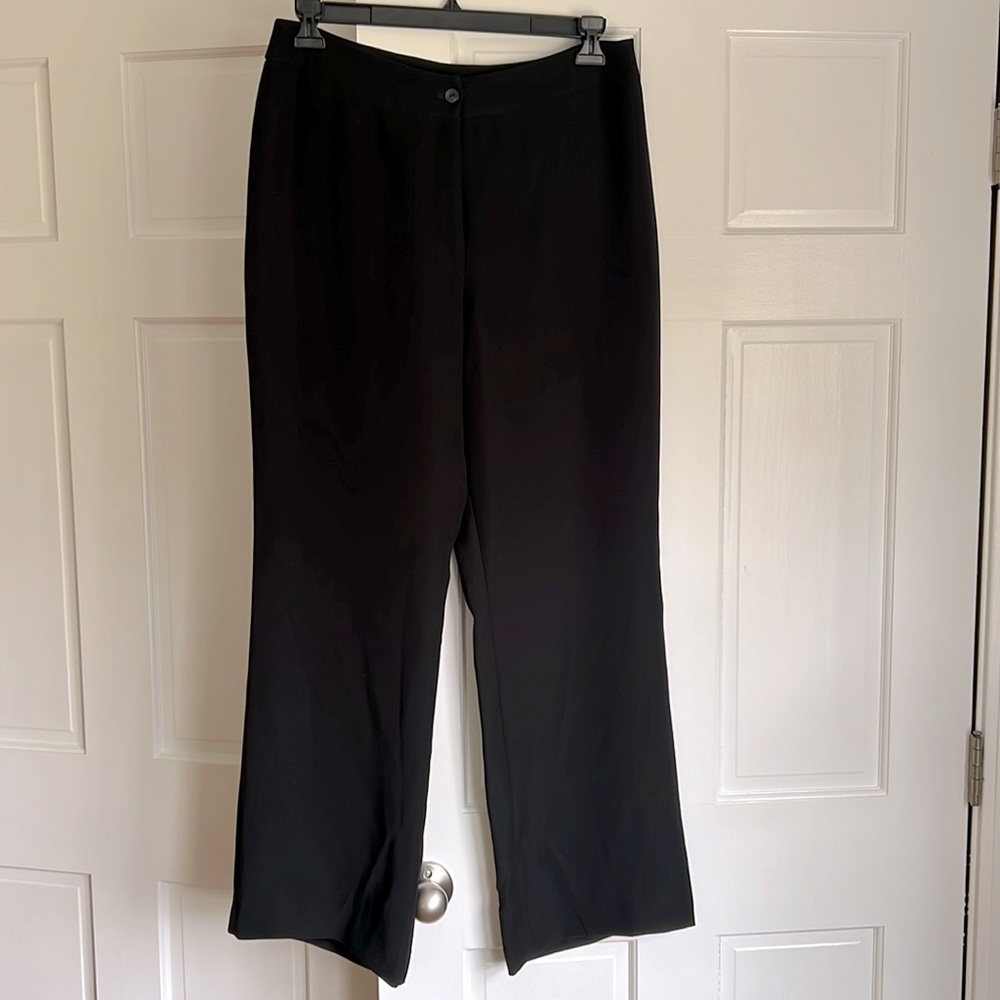 EUC Chico’s black dress pants sz 2
